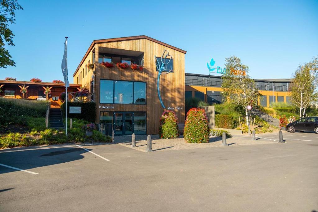 Tiny Vakantiehuis Aan Het Water Met Eigen Steiger En Airco 坎彭 外观 照片